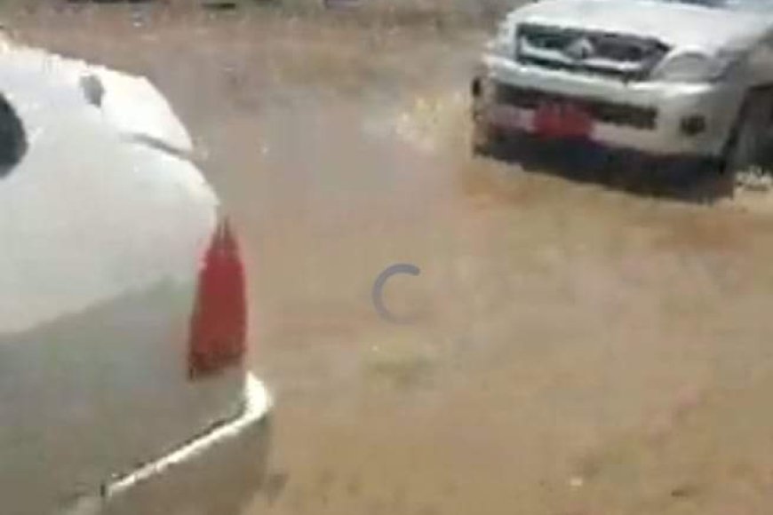 عاجل:مياه الأمطار تغرق كبرى الاحياء في صنعاء (صورة)
