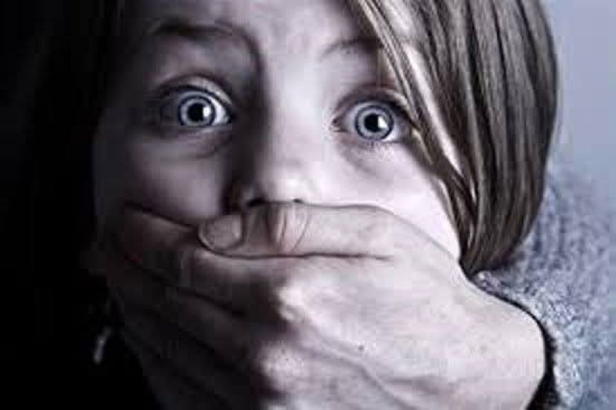 لا يصدق ماحدث..محاولة اختطاف طفل في أحد محلات حدة بصنعاء.. والده يعثر عليه مخدّراً تحت الملابس(تفاصيل صادمة)