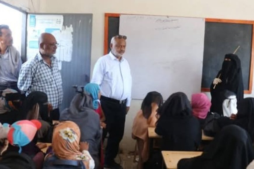 محافظ الحديدة يوجه بإنشاء فصول دراسية جديدة في مدرسة طلحة شرق الخوخة...