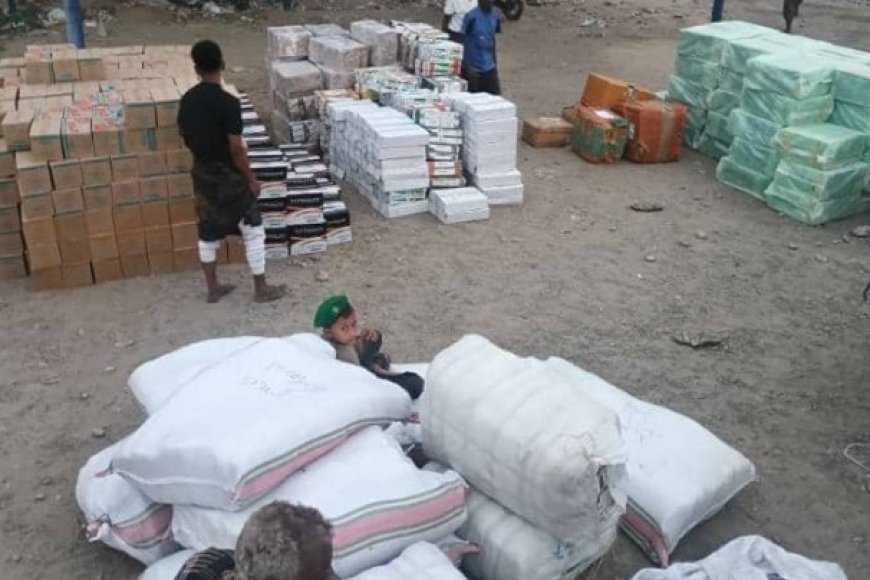 ضبط شحنة سجائر مهربة مخفية داخل شاحنة في أبين...