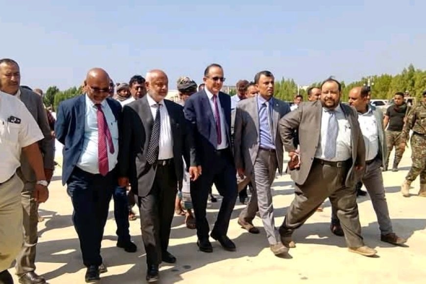 وزير الصحة ومحافظ الحديدة يتفقدان مستشفى محمد بن زايد بالخوخة ويشيدان بتجهيزاته المتقدمة....