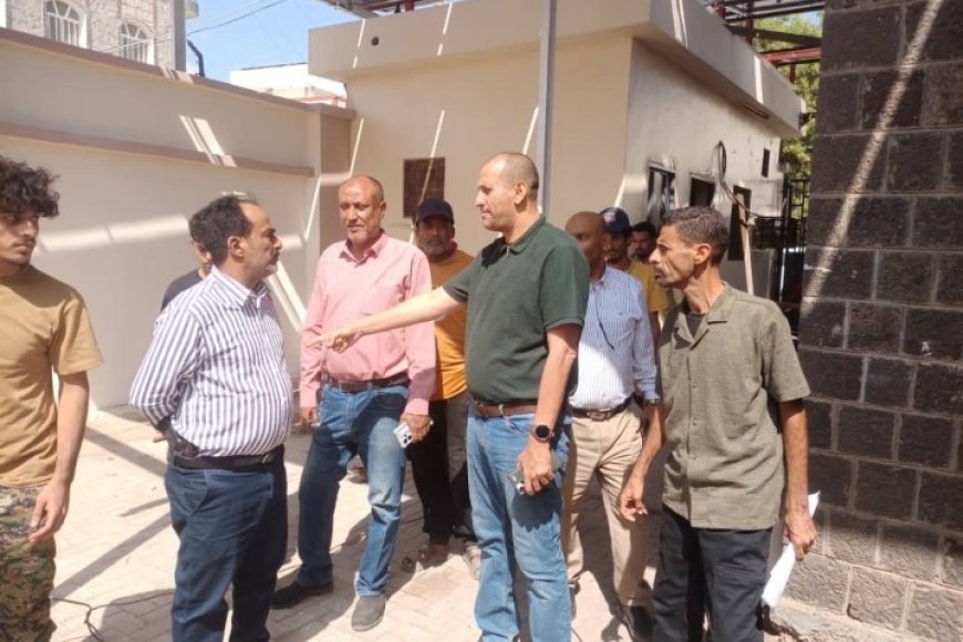 باخبيرة وعواس ينفذان نزولًا ميدانيًا لمعالجة مشكلة طفح مياه الصرف الصحي في القرية الروسية بخورمكسر...