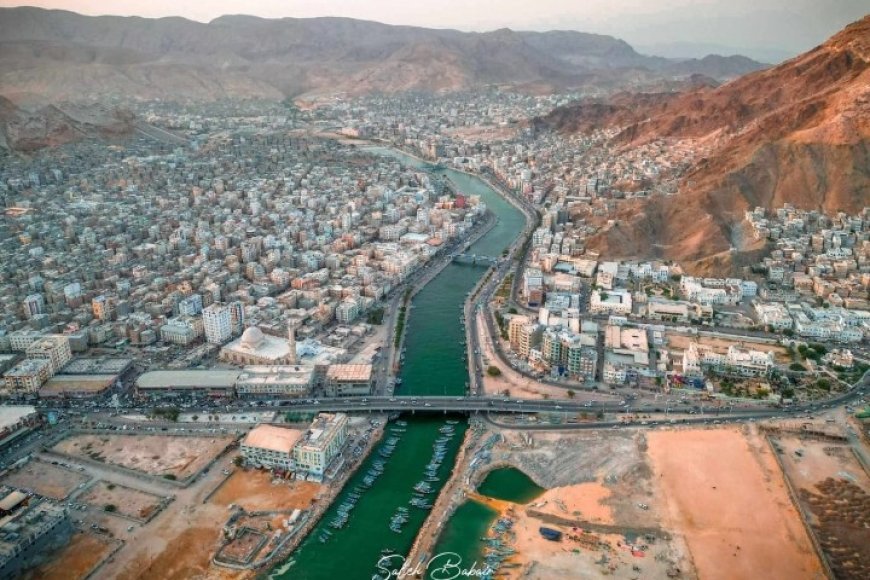 حضرموت: فريق القيادات النسائية يطلق مبادرة تهدئة ويدعو للتركيز على أولويات المواطن "الأمن والخدمات"...