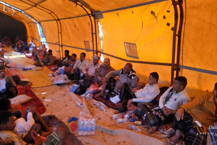 السلطة المحلية بمديرية المسيمير تقدّم واجب العزاء في استشهاد البطل عبدالوكيل محمد الحوشبي....