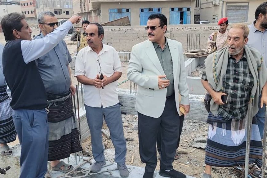 مدير عام المنصورة يدشن مشروع إنشاء مدرسة في بلوك ( 12 )....