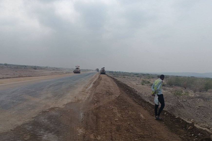 انسحاب الإمارات يوقف مشاريع الساحل الغربي بتعز… مطالبات بتدخل سعودي عاجل لإنقاذ التنمية