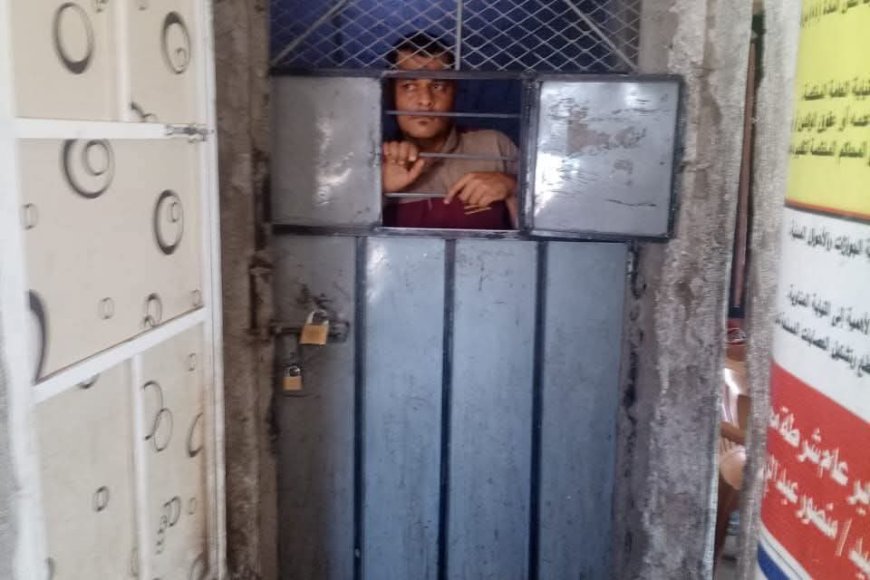 عاجل: إعتقال الناشط صلاح الرحال في تعز بعد انتقاده الجبايات يثير جدلاً واسعاً