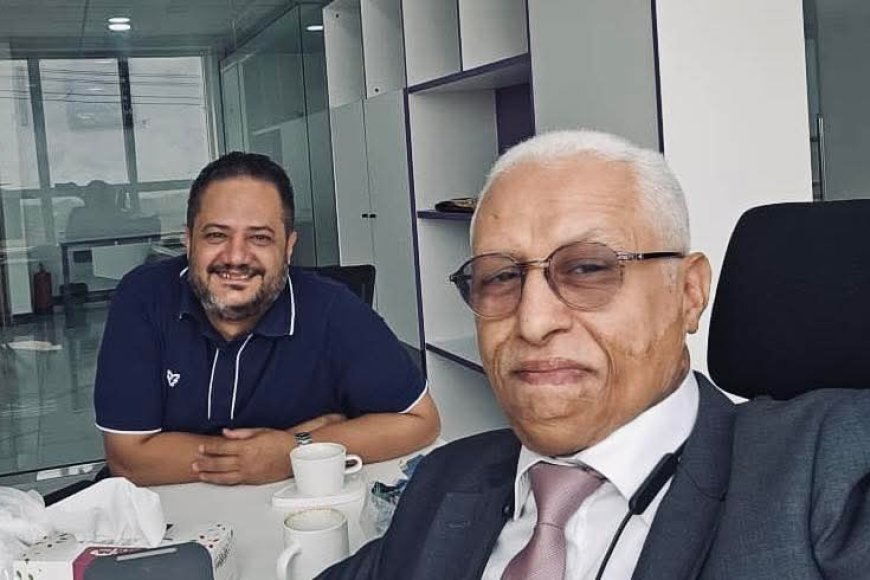 ناشط شهير يشيد بعلي الكريمي: “أشرس مفاوضي القطاع المالي في اليمن”