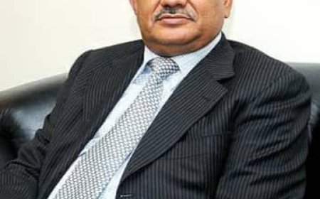 نائب وزير الصناعة والتجارة يرثي رحيل د.خالد راجح شيخ