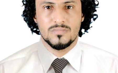 القاضي وجدي الشعبي يعزي العميد أحمد المرهبي باستشهاد نجله أثر تفجير أرهابي جبان