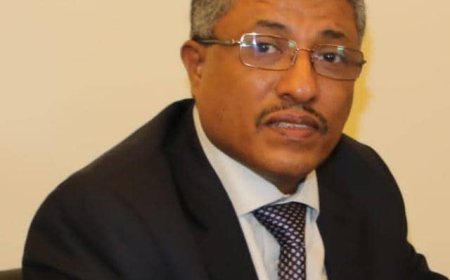 بن سنكر يؤكد جاهزية البنك الاهلي لانطلاق بطولة الكرة الخماسي الرمضانيه بعدن بنسختها ال١٨