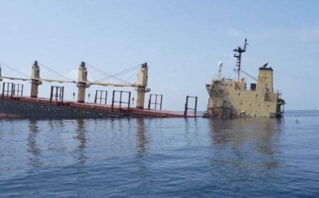 عاجل :قتلى ومصابين جراء قصف امريكي على قارب صيادين بالقرب من السفينة الغارقة روبي مار البريطانية