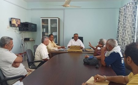 القاضي الشعبي يناقش آلية تنظيم الفرز بمديرية التواهي