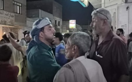 عقب اشتباكات مسلحة بين شابين أدت لهلع وخوف المواطنين .. مصالحة أهلية تنهي الخلاف بينهما بالمنصورة في عدن