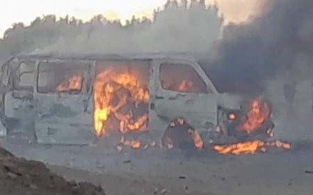 عاجل:احتراق باص وانفجارات عنيفة تهز المكان في عدن (صورة أولية)