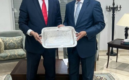 سفير اليمن لدى تونس يكرم سفير البحرين بمناسبة انتهاء فترة عمله
