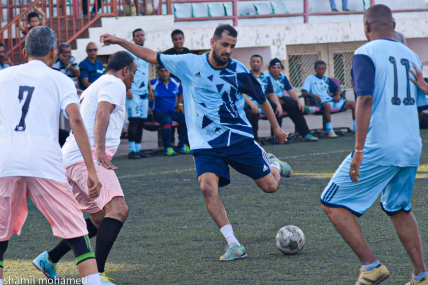 التربية يفوز على المصافي وتعادل عادل بين وزارة الشباب والموانىء في كاس عدن للخماسي