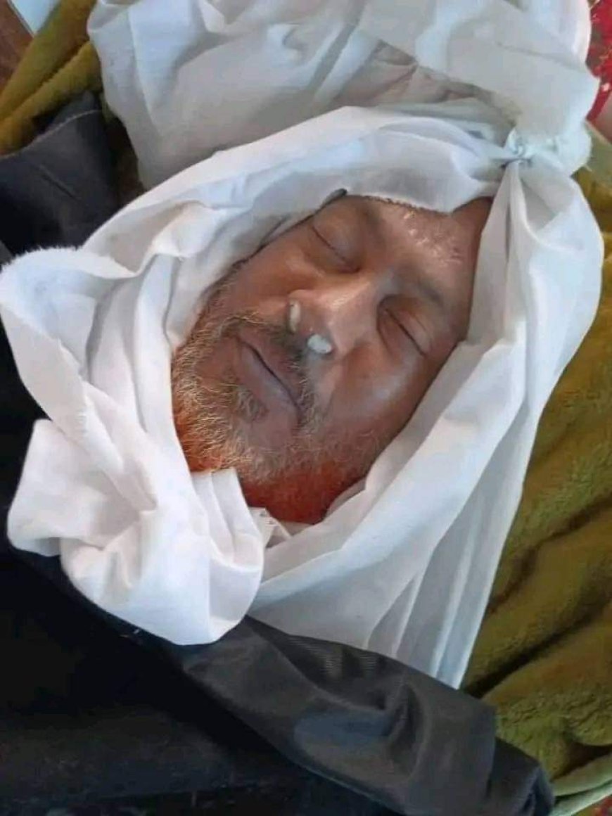 توفي وبيده المصحف..وفاة مسن داخل مسجد في تعز (تعرف على تفاصيل الحادثة المحزنة )