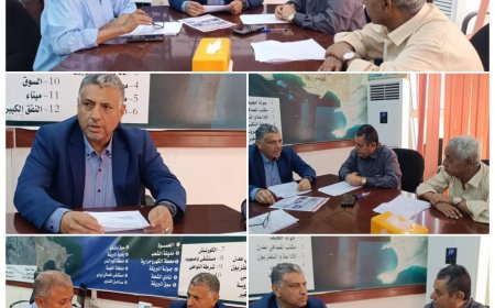 نائب المحافظ يثني على الانضباط وتطور الأداء والجهود الكبيرة لصندوق نظافة عدن 