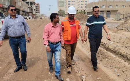 مدير عام المنصورة يتفقد مشروع "إعادة تأهيل شارع التقنية - تقاطع بئر أحمد