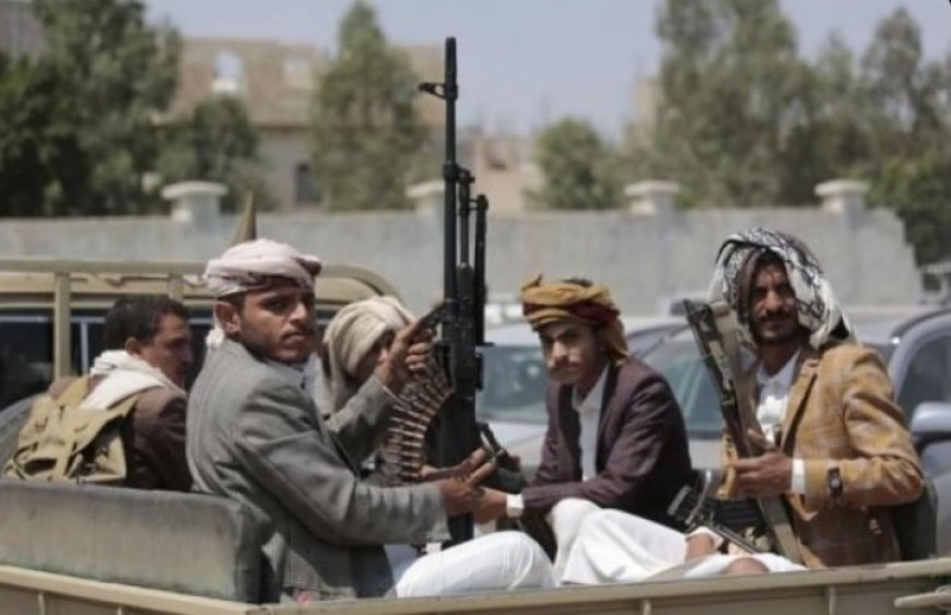 الحوثيون يلزمون مصلحة الضرائب بتخصيص 300 مليون ريال للمراكز الصيفية..