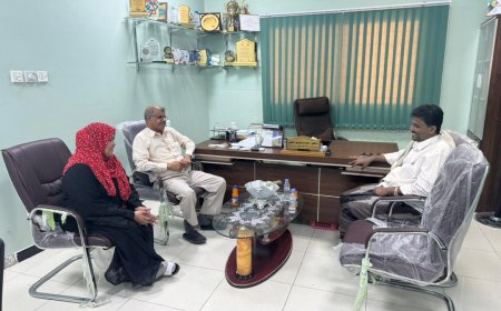 مكتب وزارة الصحة و السكان بحضرموت الساحل يناقش كيفية معالجة بعض الاضرار بالقطاع الصحي جراء المنخض الجوي بمديرية حجر  