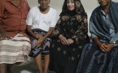 الفنانه أمل كعدل تطمئن على صحة الفنان زين الراجل