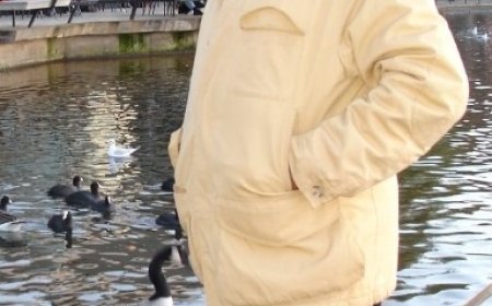 مجلس إدارة البنك الاهلي اليمني تنعي وفاة نائب مجلس الادارة المصرفي سامي عبدالحميد مكاوي