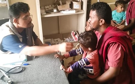 مكتب الصحة في بروم ميفع يستضيف العيادة المتنقلة للهلال الأحمر الإماراتي بمنطقة حصيحصة