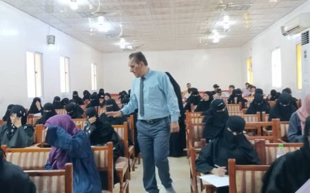كلية اللغات والترجمة بجامعة عدن: تدشن امتحانات الدور الأول للفصل الثاني في برنامج البكالوريوس للعام الجامعي 2023- 2024م
