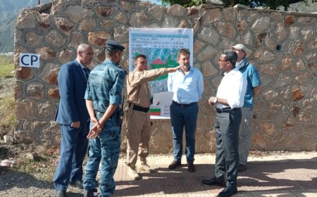 الألغام والعبوات الناسفة تدمر 84 مدرسة في تعز، ومستشار الألغام الأممي يشيد بعمل فرق «مسام» بالمحافظة