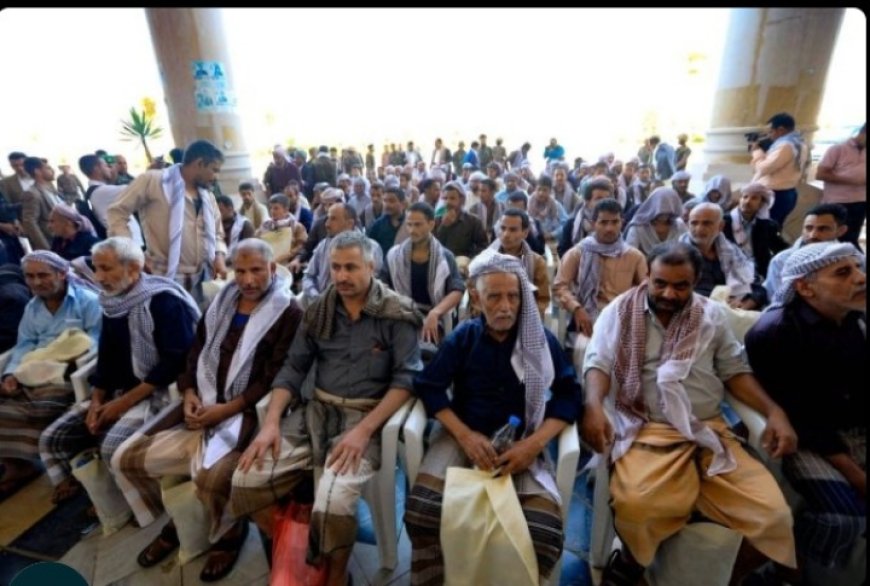 الحوثيين يجبرون أسر المختطفين المفرج عنهم فدية مالية ..  