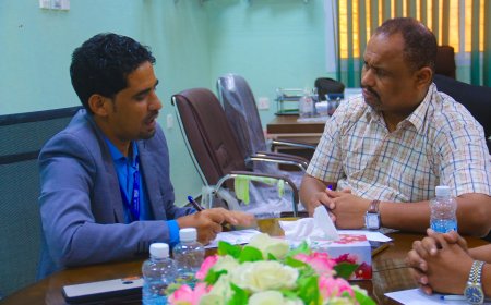 الجمحي يلتقي المدير العام لصحة الموانئ و المحاجر بوزارة الصحة والسكان لمناقشة كيفية تطوير عمل صحة الموانئ وخطة العمل القادمة   
