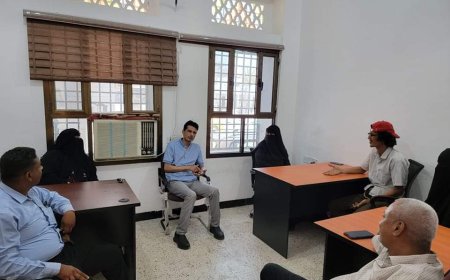 الشاجري يزور فرع الصندوق للرعاية الاجتماعية بمديرية خورمكسر