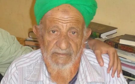 لحج.. رئيس المركز الإعلامي لمحور الحواشب يعزي في وفاة القاضي عبدالوهاب العبادي
