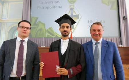 نماذج يمنية مشرفة:الماجستير بامتياز للطالب جمال القُطيبي من روسيا الاتحادية