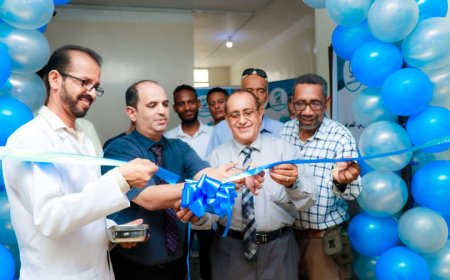 عدن... افتتاح أول عيادة، افتراضية تقدم خدماتها الطبية والإستشارية عن بُعد