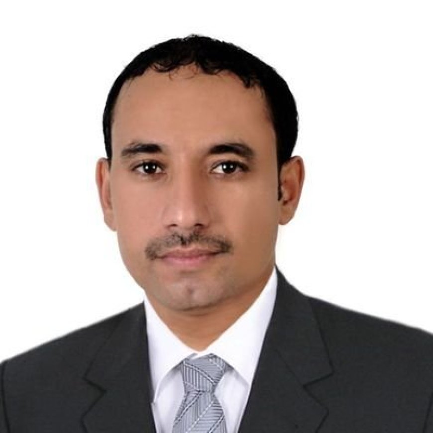 قيادي بارز : ما صدق الحوثي في شيء إلا في تسعيرة مقاتليه   