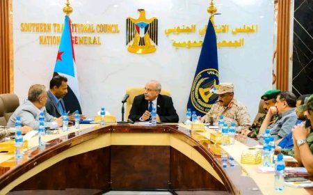 الكثيري يؤكد على أهمية التنسيق بين الجهات الأمنية والعسكرية والقيادات المحلية في العاصمة عدن ...