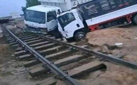 مشروع ضخم تحت الرمال تكشف عنه سيول الأمطار في الحديدة ..