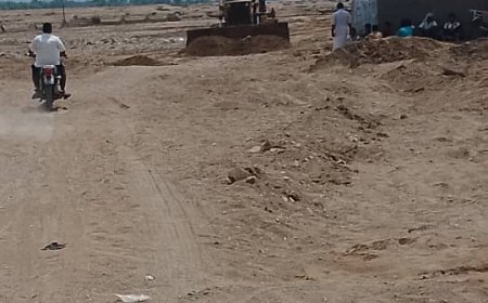لا نريد سلة غذائية أو طربال.. مواطنون يناشدون إلى وقفة جادة لملامسة أوضاعهم جراء السيول الجارفة في زبيد بالحديدة
