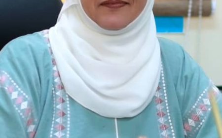 رئيسة اللجنة الوطنية للمرأة تطالب رئيس مجلس القيادة بضرورة اشراك النساء في اللجنة الرئاسية لأجل حضرموت. 