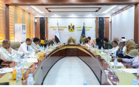 المجلس الانتقالي يثمن جهود الأجهزة الأمنية الجنوبية بمختلف تشكيلاتها في الكشف وملاحقة الخلايا الحوثية والإرهابية..