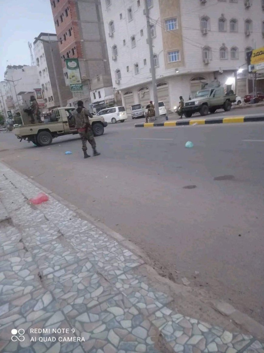 عاجل :وصول أسرة الطفلة حنين البكري إلى السجن المركزي 