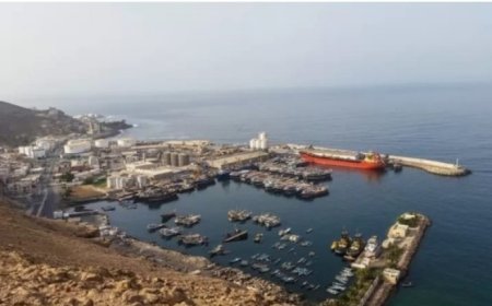 تقرير حديث يكشف بالأرقام حجم واردات الوقود والغذاء الواصلة الى موانئ الجنوب...