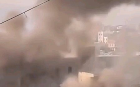 اشتعال مستودع أسلحة.. سقوط ضحايا في انفجارات عنيفة هزت مدينة تعز ..