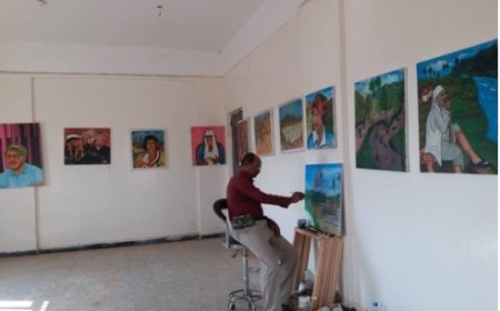 بيت الفن التشكيلي في الخوخة يقيم معرضه الاول بمناسبة ذكرى 26 سبتمبر..