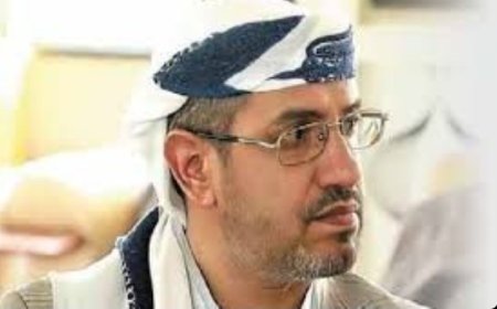 قيادي في عصابة الحوثي يتقاضى مليونين ونصف ريال مكافاة شهرية..