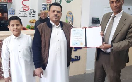 سعيد نعمان المخلافي يمتنع عن دفع مستحقات خمسين مليون ريال للمقاول عوض الصميد
