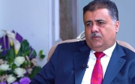 رئيس الاتحاد اليمني لكرة القدم يرفض استقالة مدرب منتخب الشباب..